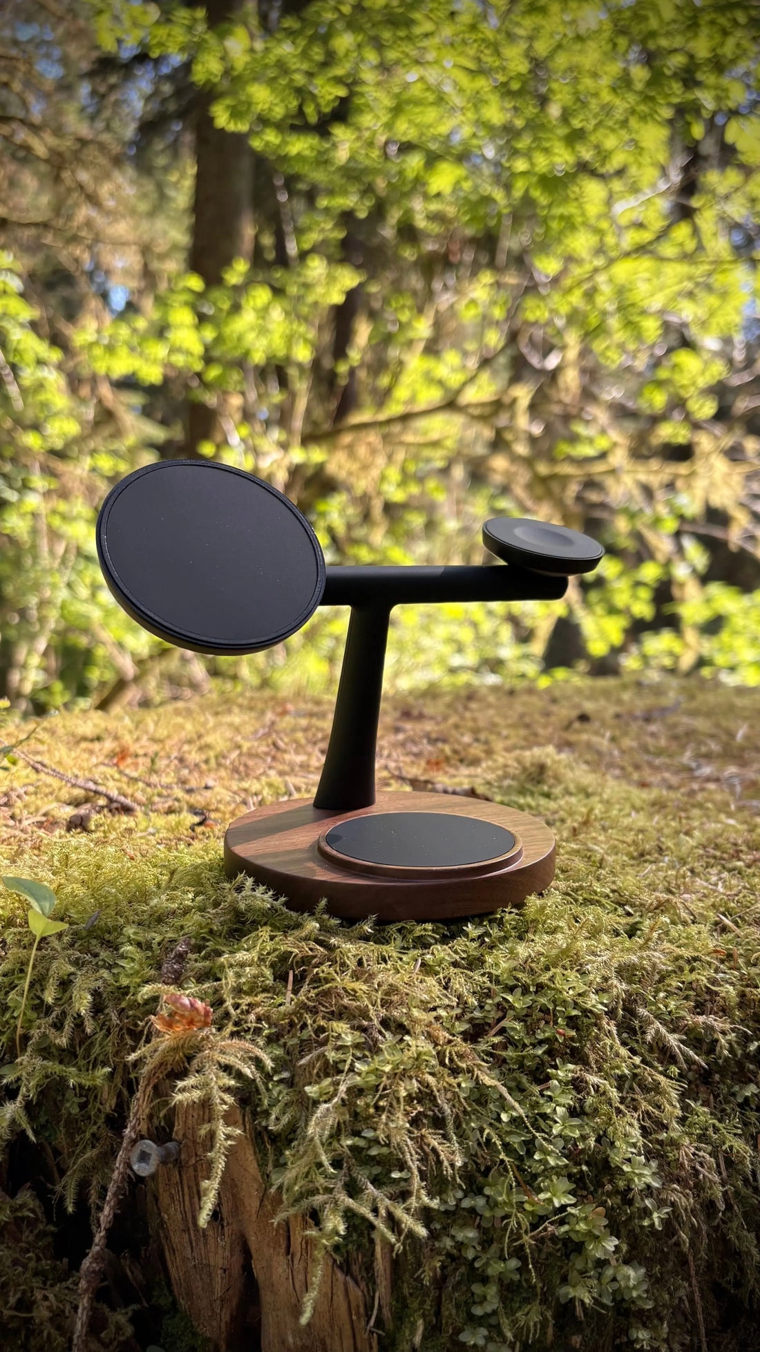The Award-Winning Walnut MagSafe Charger: Inside the Design of the ZenStand Footnote Accessories Co.